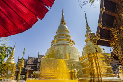 wat phra sing golden chedis